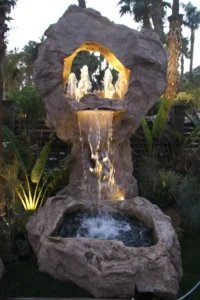 شلالات ونوافير صخرية