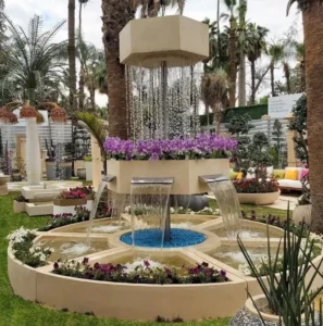 شلالت ونوافير دائرية